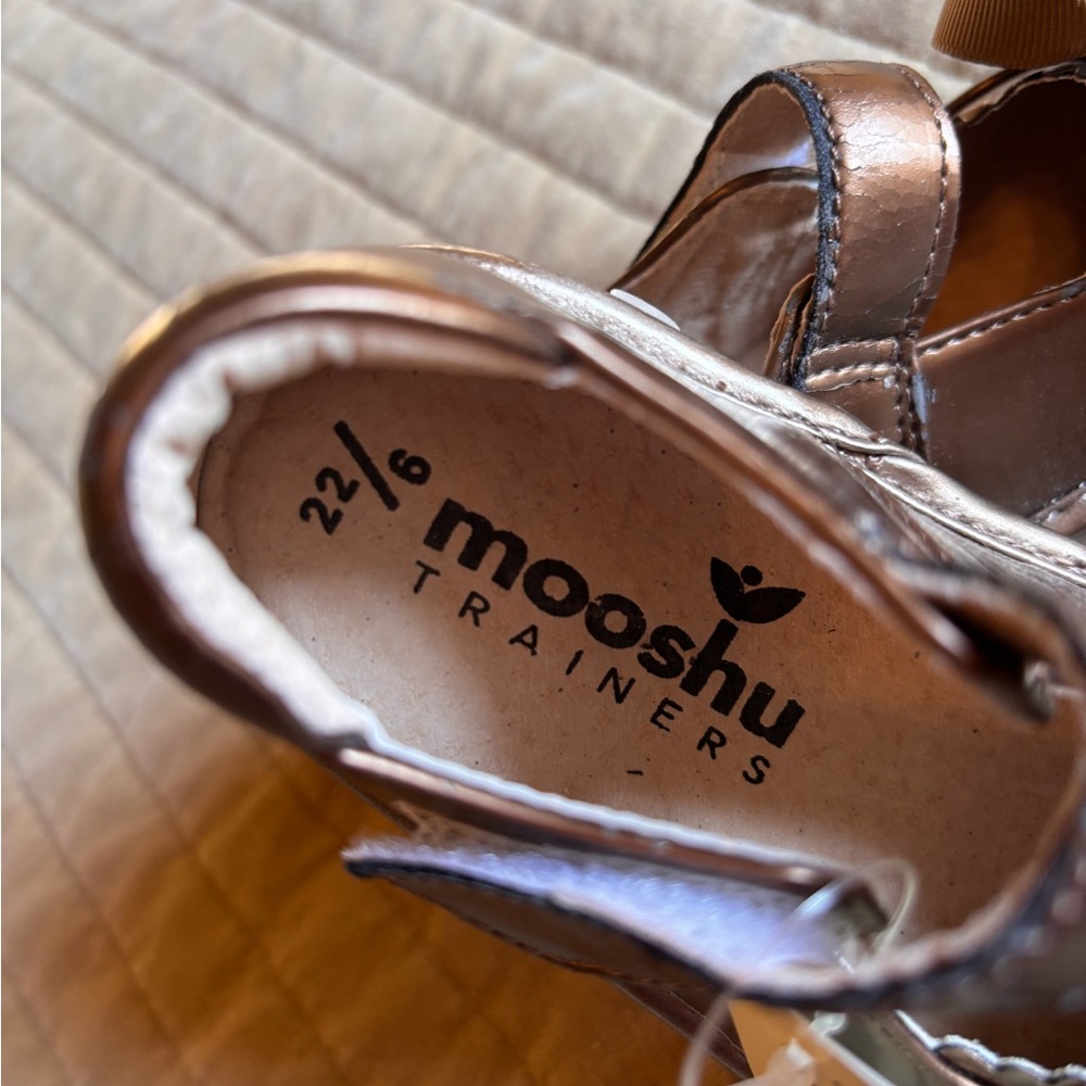 Kids Dress Shoes - gold